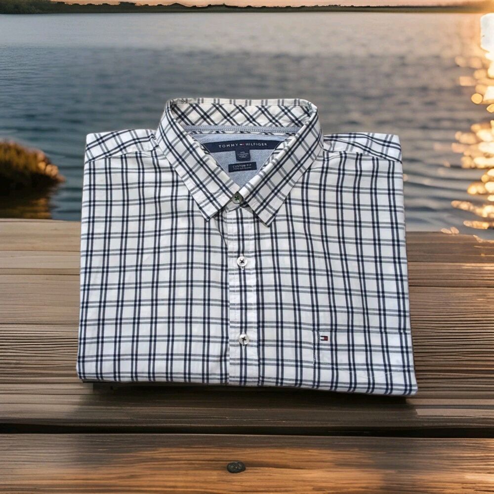 TOMMY HILFIGER WHITE/BLACK/GRAY  PLAID LONG SLEEVE BUTTON UP SHIRT Mens XXL EUC